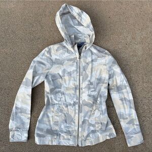 Tommy Hilfiger Women's Gray Camouflage Utility Jacket